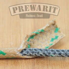 Eine 1.5mm² KFZ-Leitung mit braunem und grünem Baumwollgarn umflochten, sowie einer klaren, seidenglänzenden Beschichtung und offenem Flechtmuster. Dieses Produkt ist aus usnerer Kategorie Multicolor Lackkabel für Motorräder.